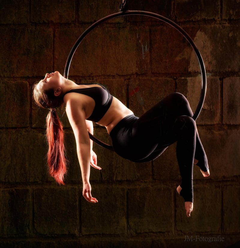 Acrobatic duo in action